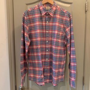 NWOT - Never worn - Faherty Brand - Button Down